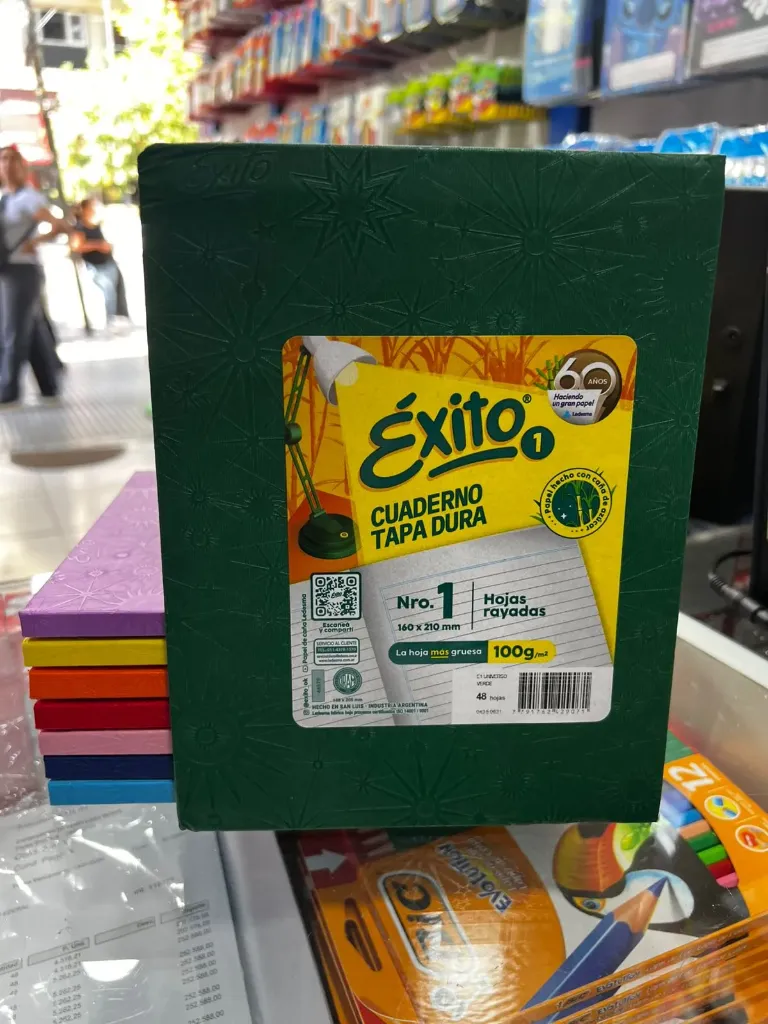 CUADERNO TAPA DURA 16X21 EXITO
