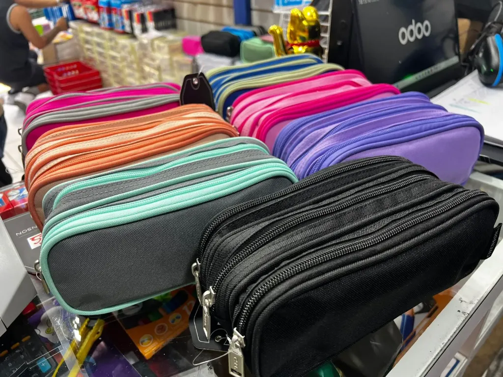 CARTUCHERA CHENSON 3 CIERRES